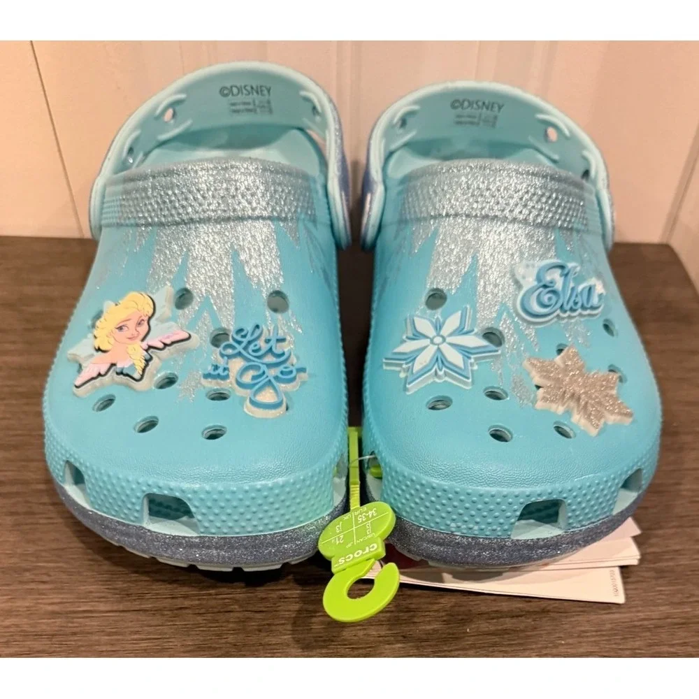 CROCS adorable disney